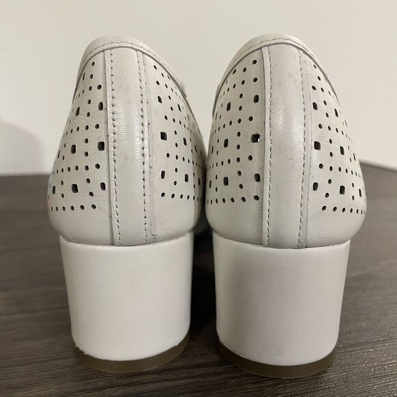 CLIFFS BY WHITE MOUNTAIN Women White Vayda Leather Pumps Slip On Comfort Size 7M - Picture 4 of 8